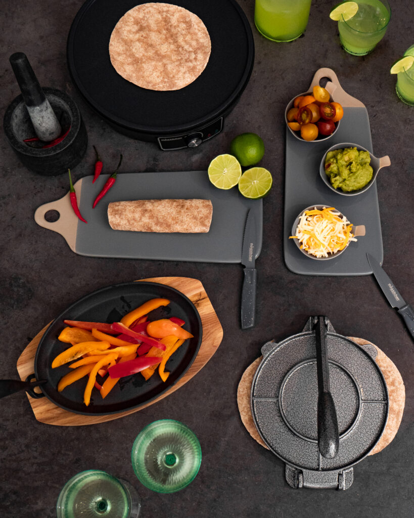 This image has an empty alt attribute; its file name is aug-18-819x1024.jpg